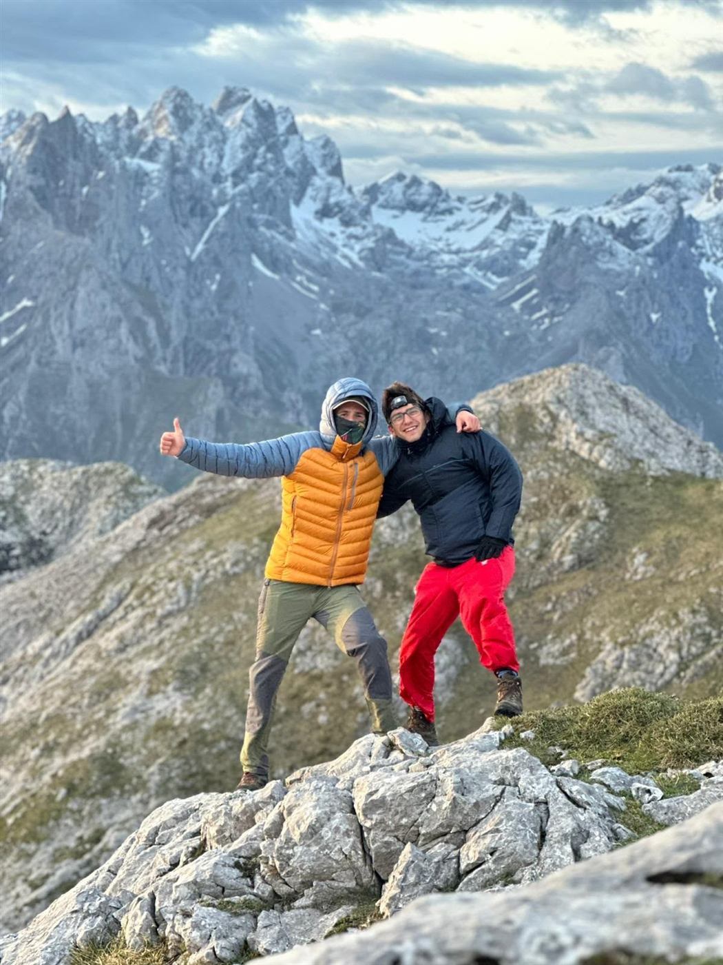 Mountains & outdoors photo 2